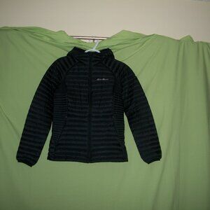 Eddie Bauer Women’s Black Lightwear Hoodie Puffer Jacket
